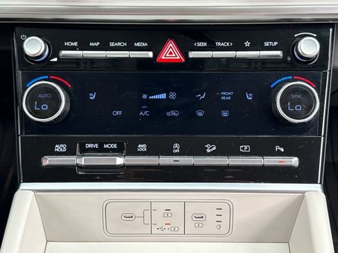 Used 2024 Hyundai Santa Fe SEL AWD/4WD image 28