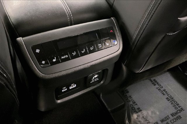 Used 2024 Nissan Pathfinder Platinum w/ Cargo Package AWD/4WD image 34