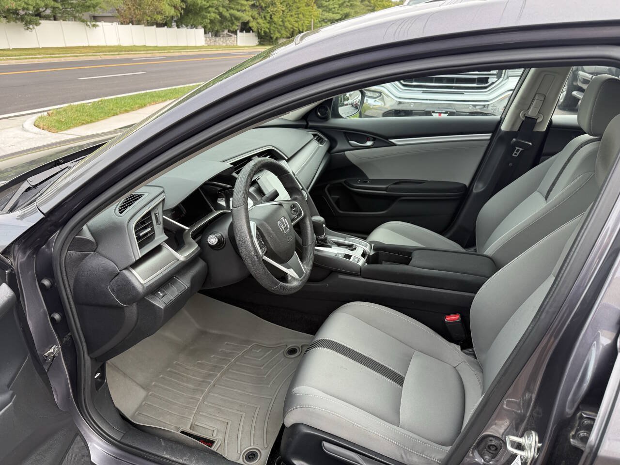 Used 2017 Honda Civic EX image 17