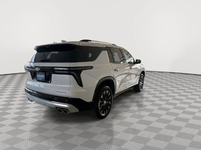 Certified 2024 Chevrolet Traverse RS FWD image 11