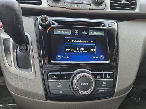 Used 2017 Honda Odyssey EX-L image 34