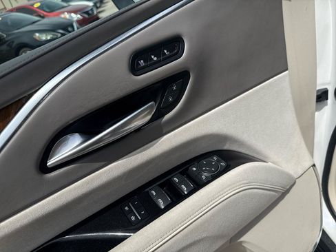 Used 2021 Cadillac Escalade Sport Platinum AWD/4WD image 16