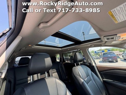 Used 2023 Nissan Rogue SV w/ SV Premium B Package AWD/4WD image 12