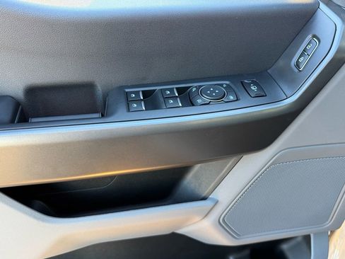 New 2026 Ford F250 XLT w/ FX4 Off-Road Package image 9