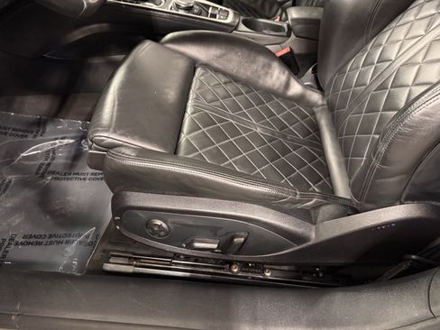 Used 2016 Audi TT 2.0T w/ Technology Package image 14