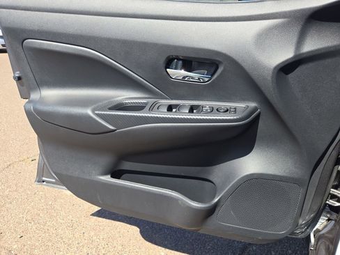 Used 2025 Nissan Versa SV w/ Trunk Package FWD image 24