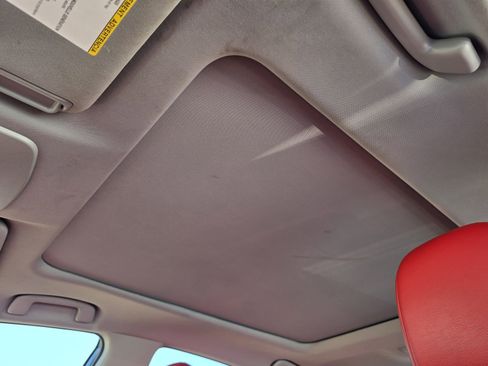 Used 2021 Toyota Camry XSE image 13