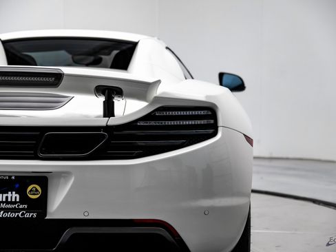 Used 2013 McLaren MP4-12C Spider image 18