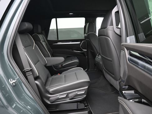 New 2026 Cadillac Escalade Sport w/ LPO, ONYX Package image 12