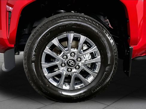 Used 2026 Toyota Tacoma Limited AWD/4WD image 11