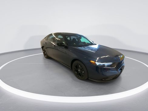 New 2025 Honda Accord SE image 2