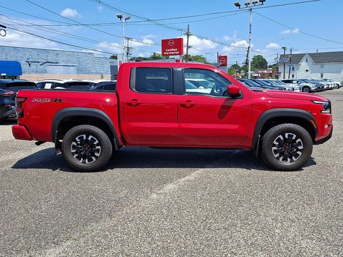 Certified 2024 Nissan Frontier PRO-4X w/ Off-Road Protection Package AWD/4WD image 7