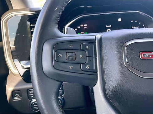 Used 2022 GMC Sierra 1500 SLT w/ SLT Premium Package AWD/4WD image 19