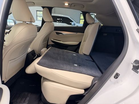 Used 2019 INFINITI QX50 Luxe w/ Cargo Package image 15