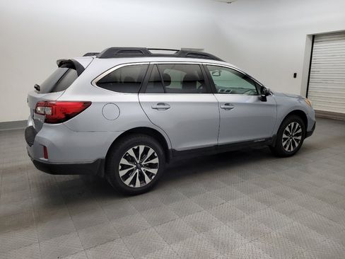 Used 2015 Subaru Outback 2.5i Limited AWD/4WD image 10