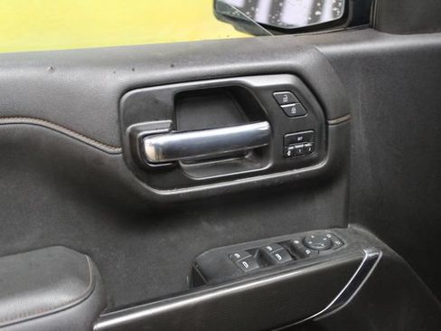Used 2021 GMC Sierra 1500 AT4 w/ AT4 Preferred Package AWD/4WD image 12