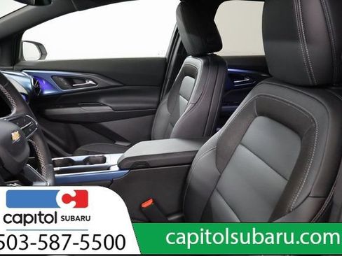 Used 2026 Chevrolet Equinox EV LT FWD image 13
