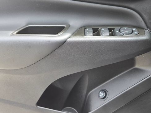 Used 2023 Chevrolet Equinox LT FWD image 26