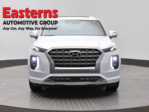 Used 2020 Hyundai Palisade Limited FWD image 2