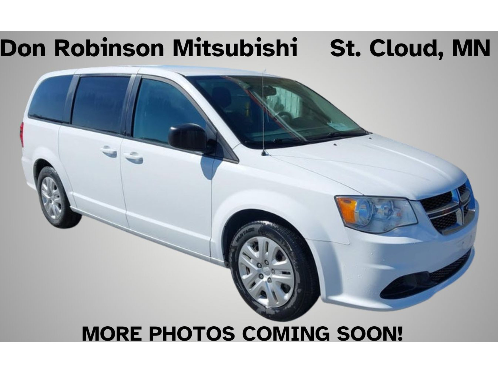 Used 2018 Dodge Grand Caravan SE w/ UConnect Hands-Free Group FWD image 1
