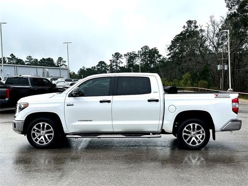Used 2018 Toyota Tundra SR5 image 5