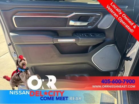 Used 2025 RAM 1500 Laramie AWD/4WD image 19