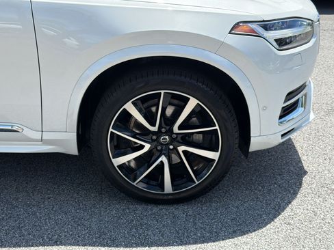 Used 2023 Volvo XC90 B5 Plus w/ Protection Package Premier AWD/4WD image 12