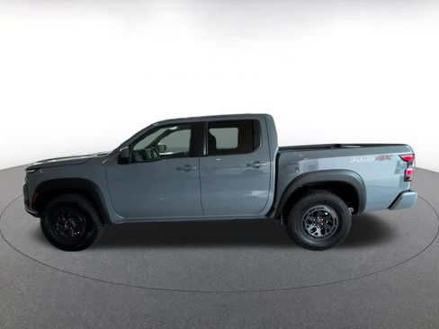 Used 2026 Nissan Frontier PRO-4X AWD/4WD image 9