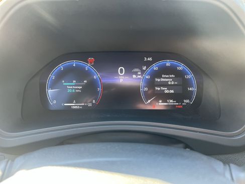 Used 2024 Toyota Grand Highlander AWD image 17