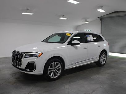 Used 2025 Audi Q7 3.0T Premium Plus