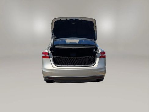 Used 2013 Toyota Avalon Limited FWD image 8
