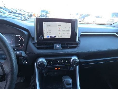Used 2024 Toyota RAV4 XLE image 18
