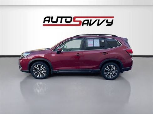 Used 2021 Subaru Forester Limited image 4