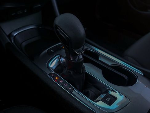 Used 2025 Chevrolet Malibu LT image 29