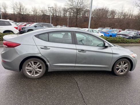 Used 2018 Hyundai Elantra Value Edition image 19