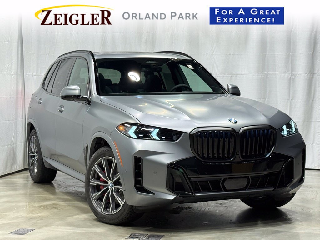 Used 2026 BMW X5 xDrive40i w/ M Sport Package AWD/4WD image 1