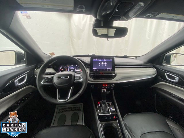 Used 2023 Jeep Compass Limited w/ Sun and Sound Group AWD/4WD image 14