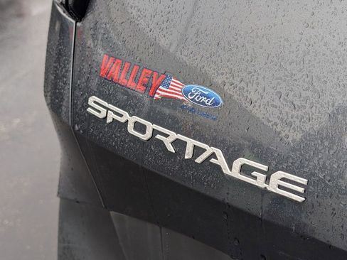 Used 2023 Kia Sportage X-Line w/ X-Line Premium Package image 17