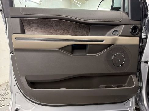 Certified 2021 Ford Expedition Limited RWD image 17