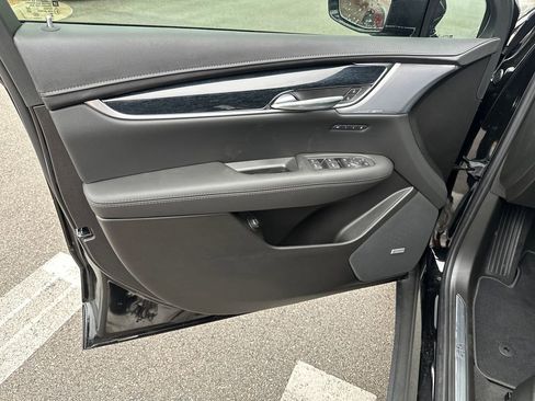 New 2026 Cadillac XT5 Premium Luxury w/ Driver Assist Package FWD image 17