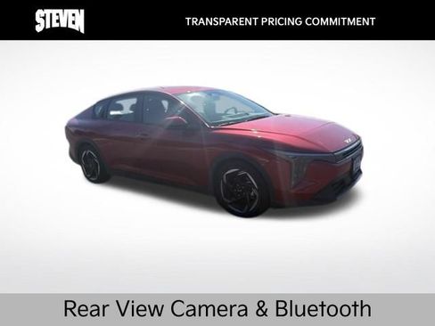 Used 2025 Kia K4 EX FWD image 1
