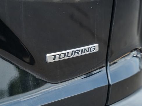 Used 2020 Honda CR-V Touring image 8