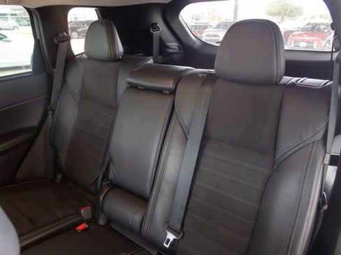 Used 2023 Mitsubishi Outlander SE image 29