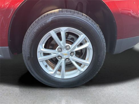 Used 2017 Chevrolet Equinox LT w/ Convenience Package image 34