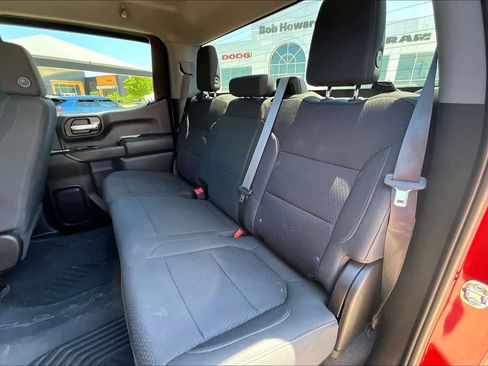 Used 2021 Chevrolet Silverado 1500 Custom Trail Boss w/ Safety Confidence Package AWD/4WD image 21