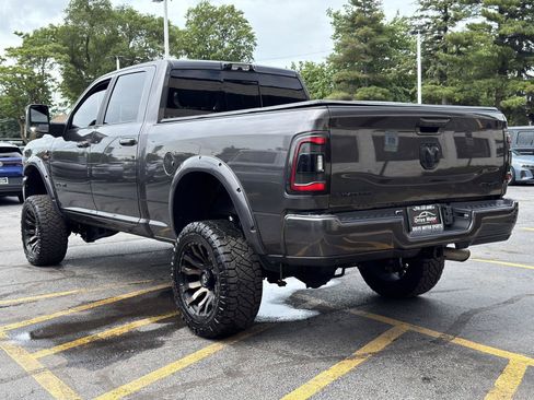 Used 2023 RAM 2500 Limited w/ Night Edition AWD/4WD image 6