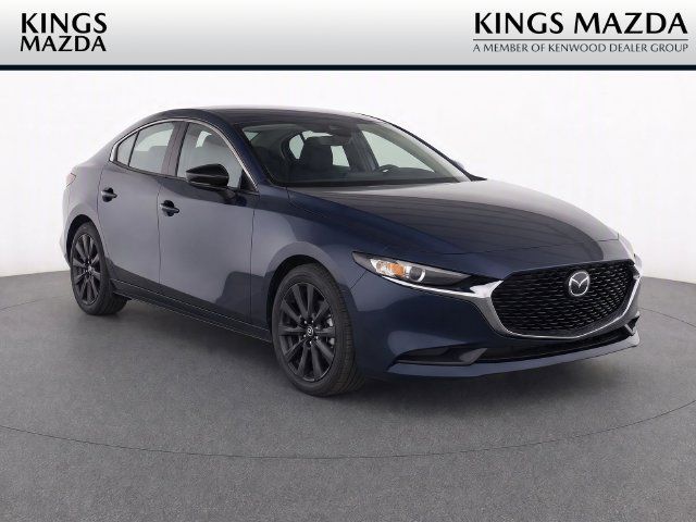 Used 2025 MAZDA MAZDA3 s FWD image 1