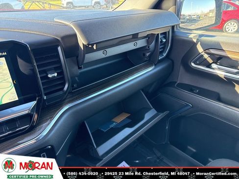 Used 2024 Chevrolet Silverado 1500 LT image 23