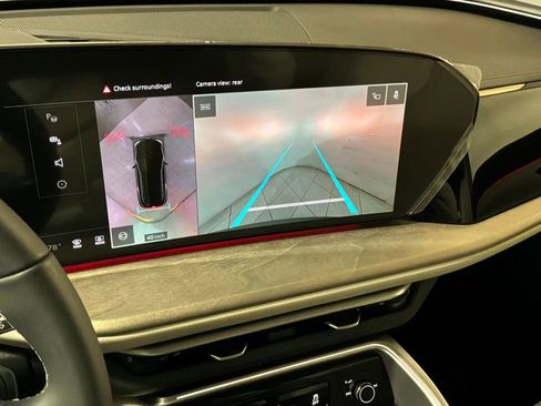 New 2025 Audi Q5 Premium image 3