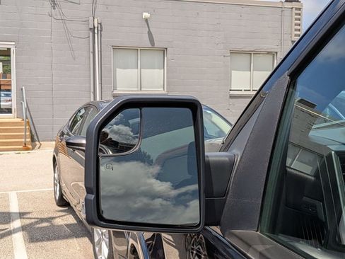 Used 2018 Ford F150 XLT w/ Equipment Group 302A Luxury AWD/4WD image 14